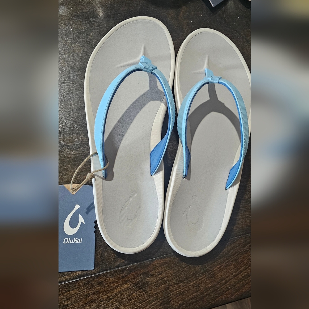 OluKai Womens Flipflops